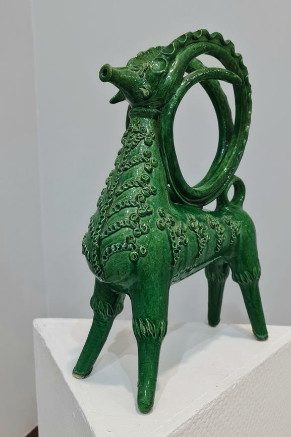 Цап - декоративний сосуд. 1962 рік. Майоліка, полива, гравіровка. h-37, l-24,5