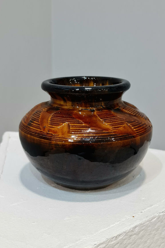 Вазочка. Майоліка. h-12, d-14